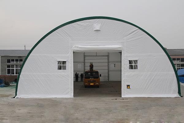 Carpa para almacenamiento con marco de viga