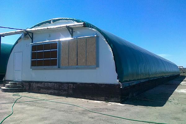 Carpa de gran tamaño para cría de conejos